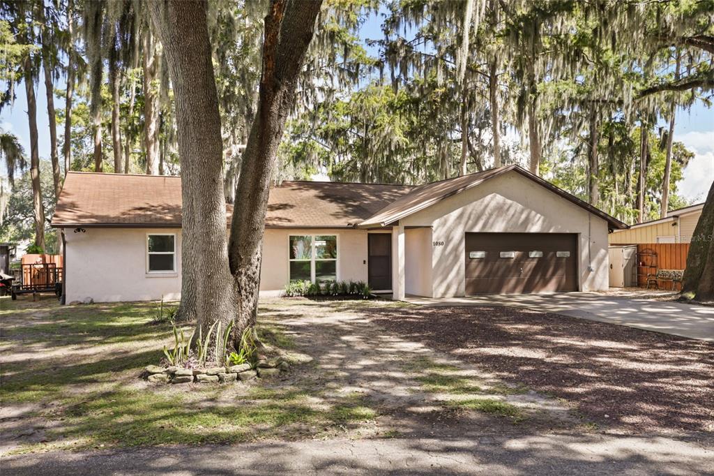 Property for sale at 1080 FOREST DRIVE, TAVARES, FL, 32778