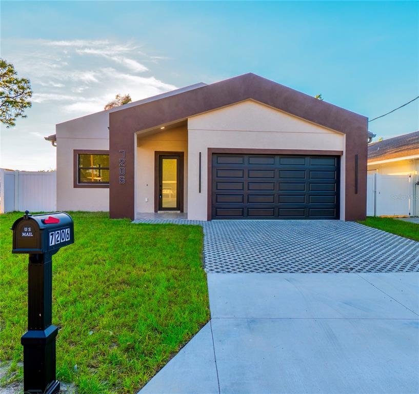 Property for sale at 7206 N GRADY AVE, TAMPA, FL, 33614