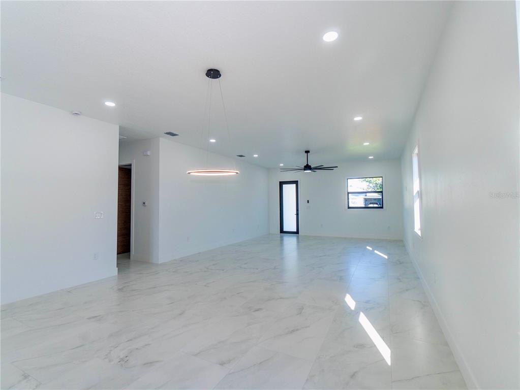 Property for sale at 7206 N GRADY AVE, TAMPA, FL, 33614