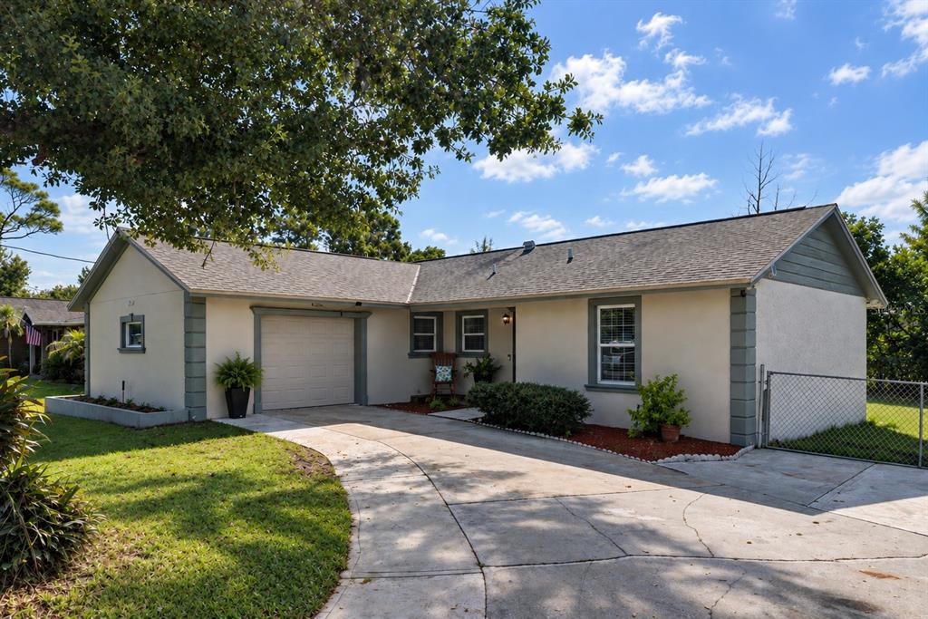 Property for sale at 821 NOCTURNE DRIVE, CHULUOTA, FL, 32766