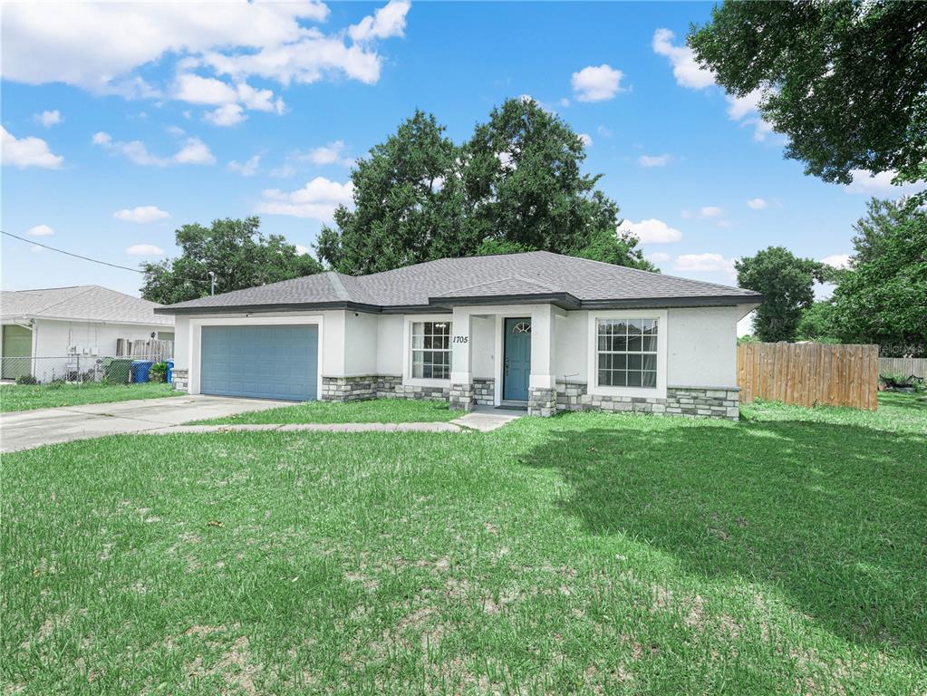 Property for sale at 1705 SANDALWOOD CIRCLE SW, WINTER HAVEN, FL, 33880