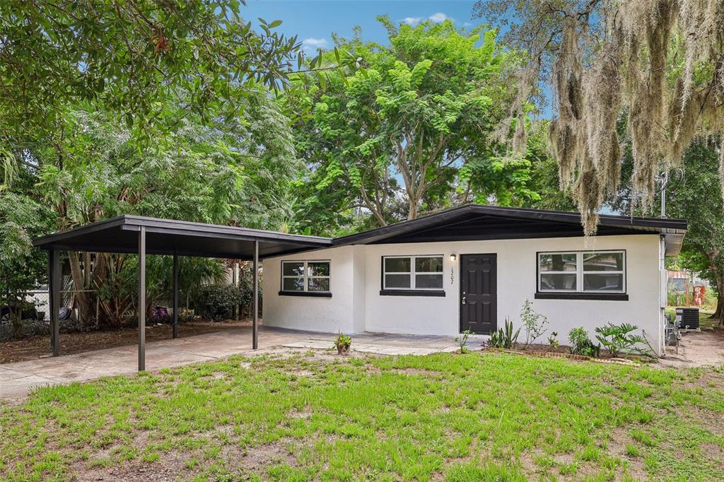 Property for sale at 1207 32ND STREET NW, WINTER HAVEN, FL, 33881