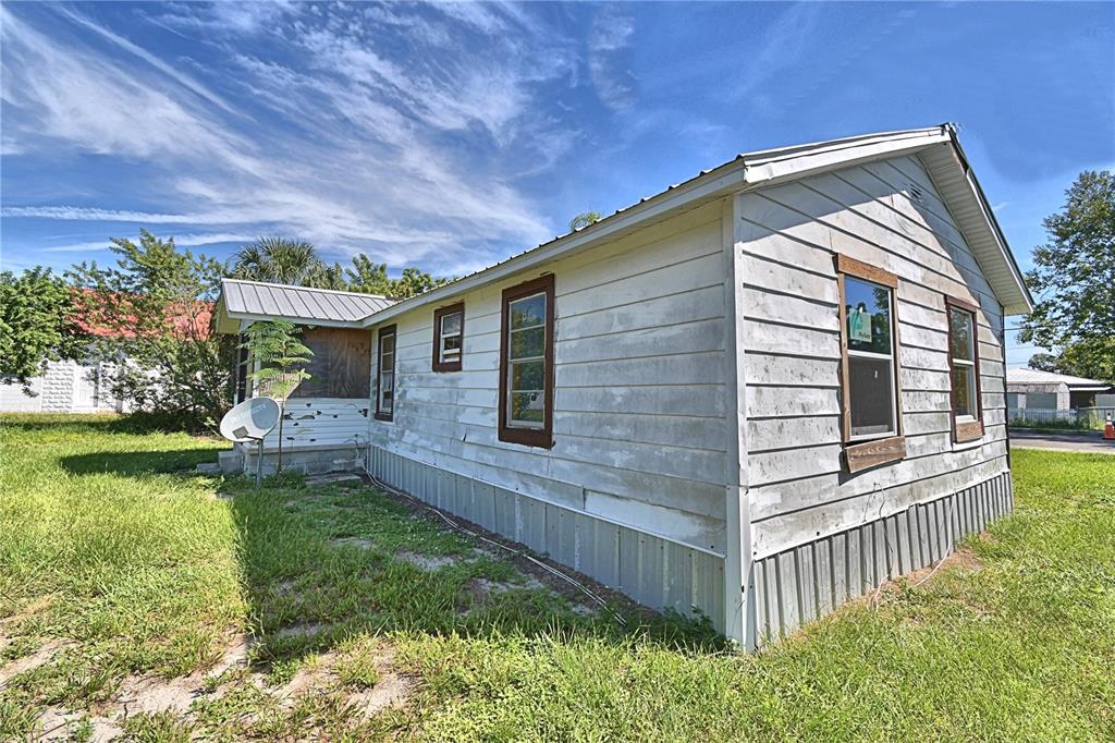 Property for sale at 908 S DELANEY AVENUE, AVON PARK, FL, 33825