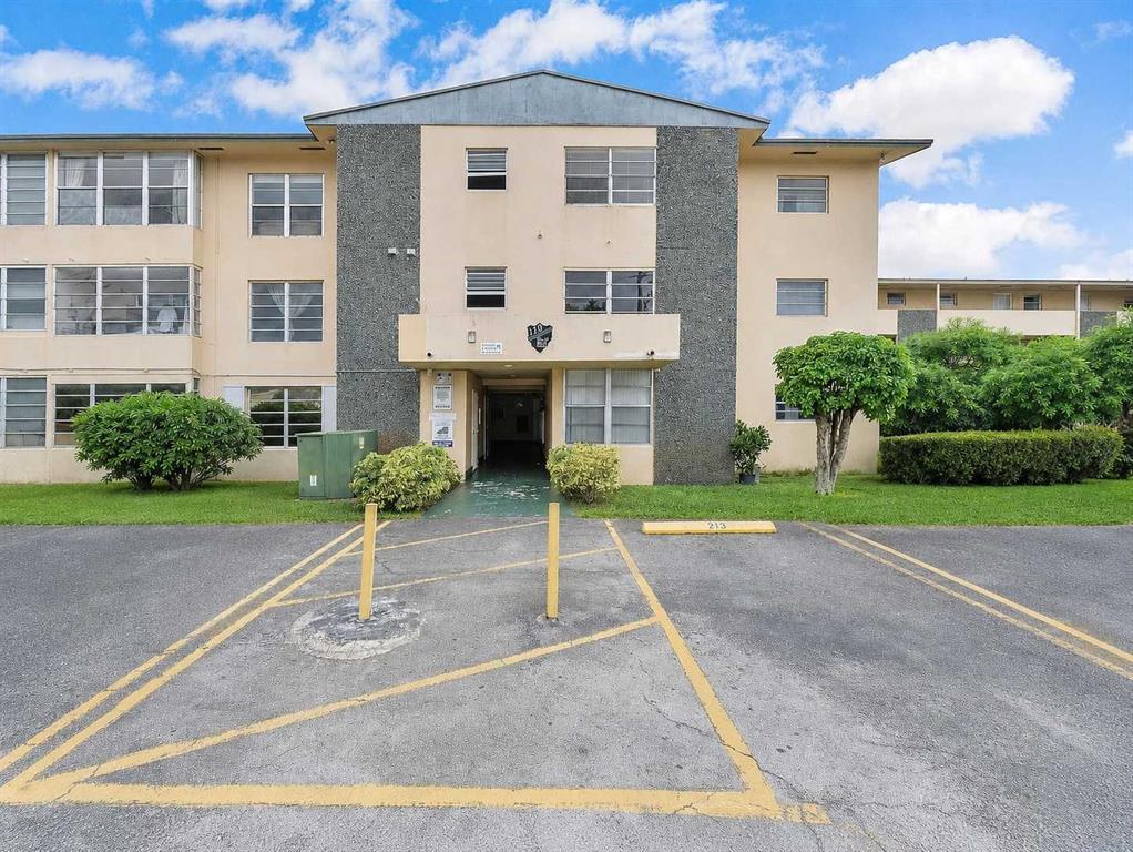 Property for sale at 110 ROYAL PALM ROAD UNIT 208, HIALEAH GARDENS, FL, 33016