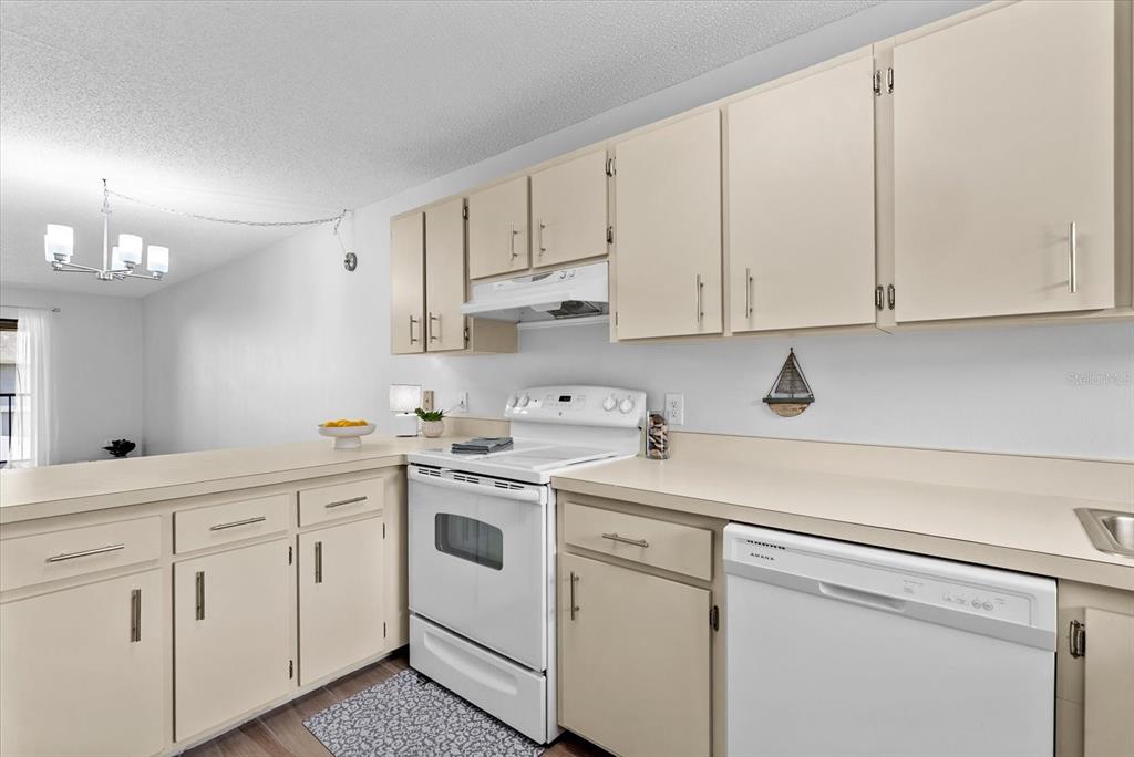 Property for sale at 6033 34TH STREET W UNIT 28, BRADENTON, FL, 34210