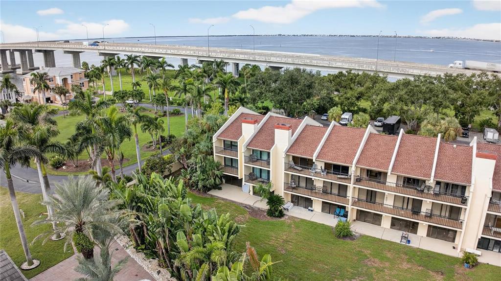 Property for sale at 7550 SUNSHINE SKYWAY LANE S UNIT P12, ST PETERSBURG, FL, 33711