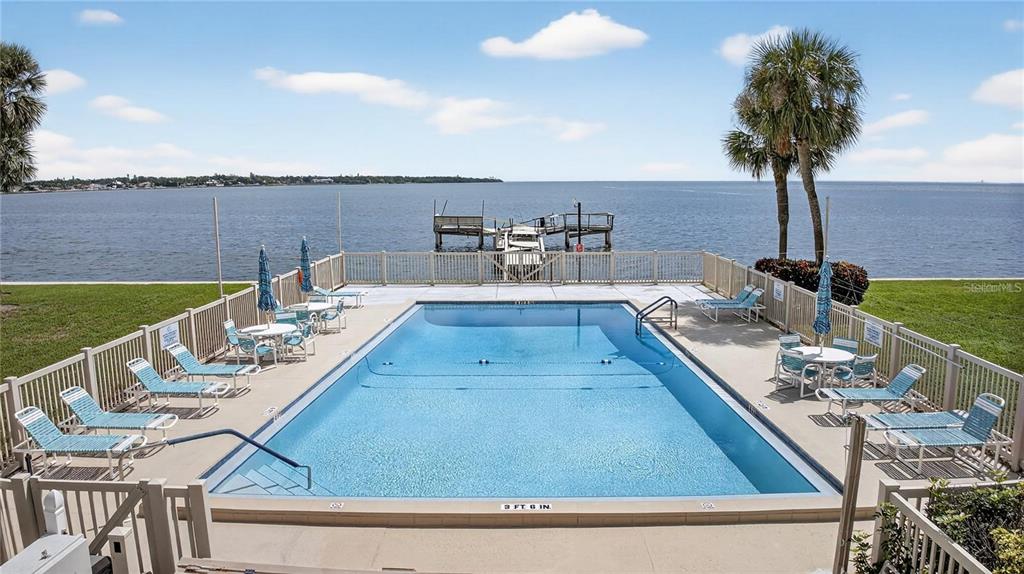 Property for sale at 7550 SUNSHINE SKYWAY LANE S UNIT P12, ST PETERSBURG, FL, 33711
