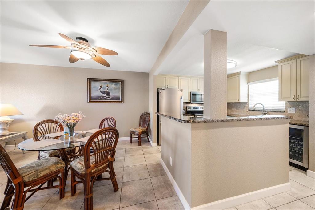 Property for sale at 1230 GULF BOULEVARD UNIT 402, CLEARWATER BEACH, FL, 33767