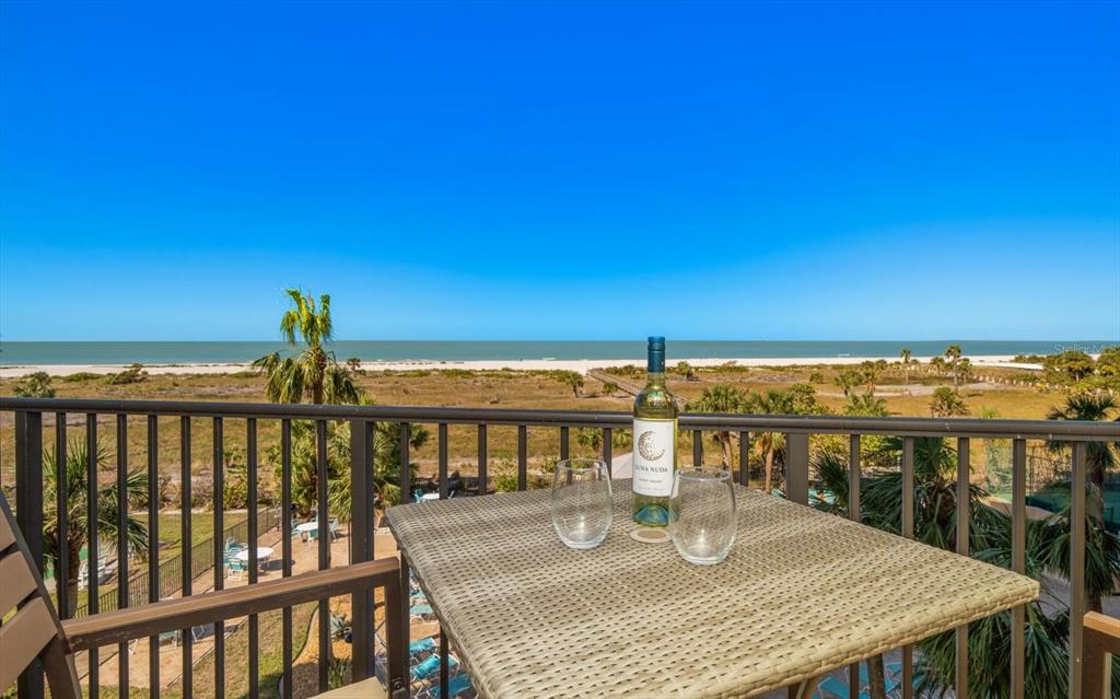 Property for sale at 1230 GULF BOULEVARD UNIT 402, CLEARWATER BEACH, FL, 33767