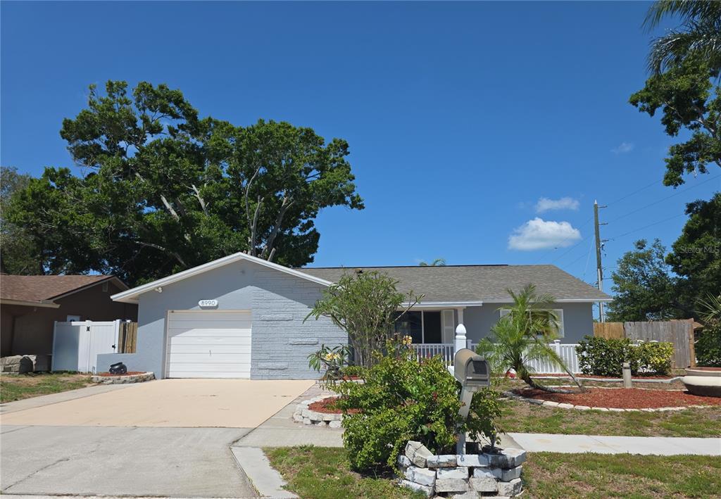 Property for sale at 8990 123RD WAY, SEMINOLE, FL, 33772