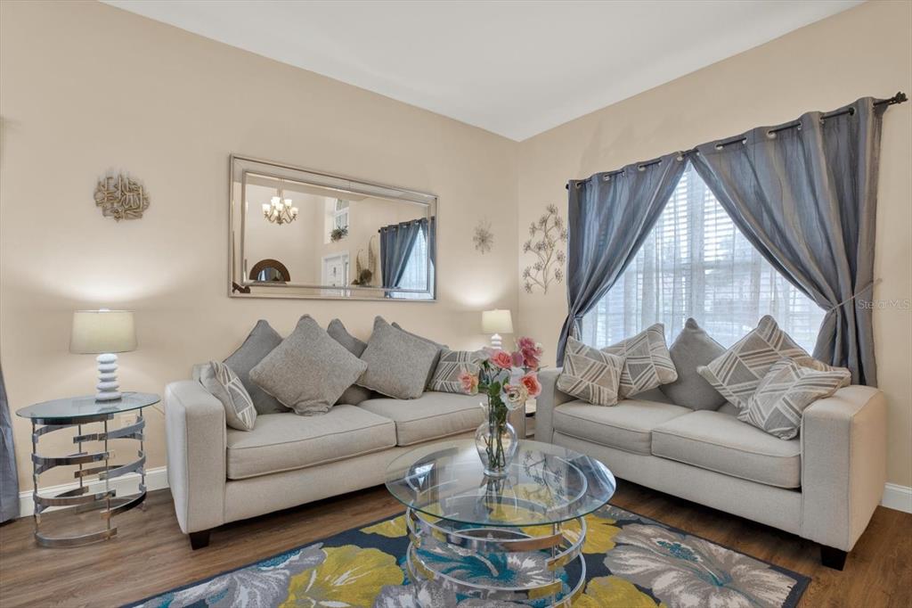 Property for sale at 31405 GLENDALOUGH WAY, WESLEY CHAPEL, FL, 33545