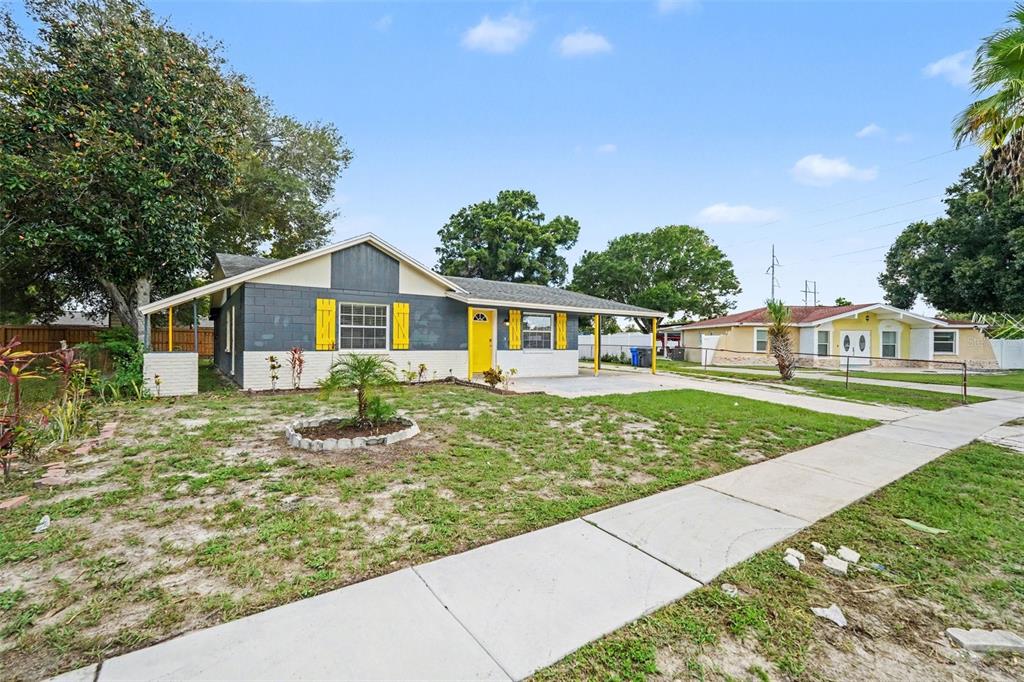 Property for sale at 8503 FISH LAKE ROAD, TAMPA, FL, 33619