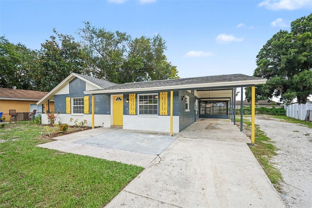 Property for sale at 8503 FISH LAKE ROAD, TAMPA, FL, 33619