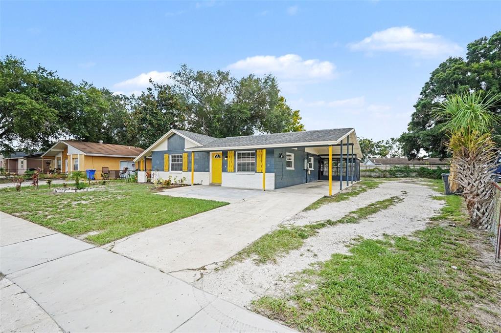Property for sale at 8503 FISH LAKE ROAD, TAMPA, FL, 33619