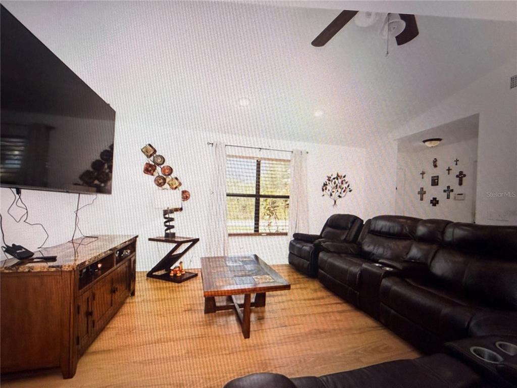 Property for sale at 3189 SAINT JAMES AVENUE, DELTONA, FL, 32738