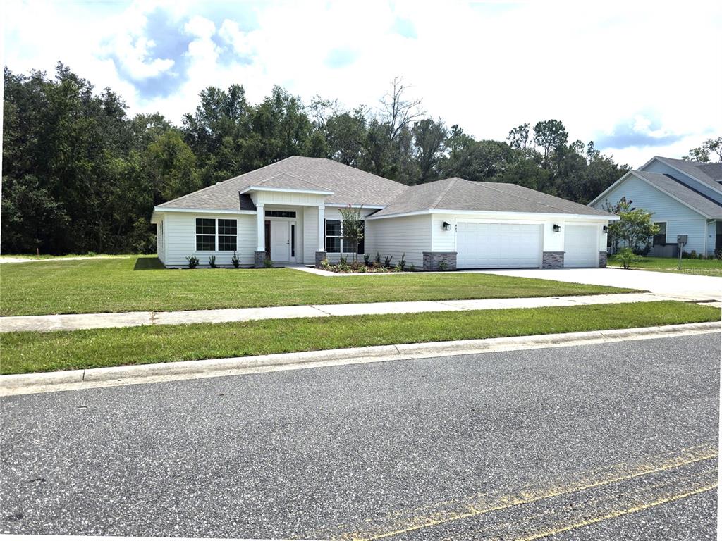Property for sale at 483 SW BELLFLOWER DRIVE, LAKE CITY, FL, 32024
