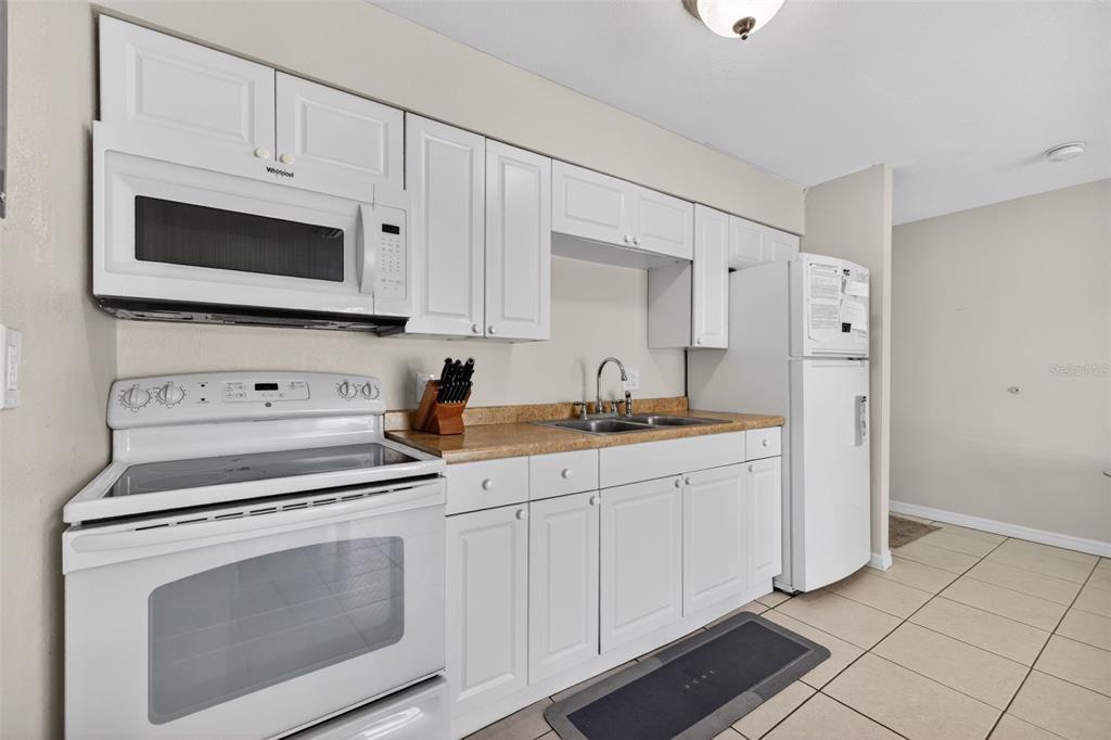 Property for sale at 4215 E BAY DRIVE UNIT 1702F, CLEARWATER, FL, 33764