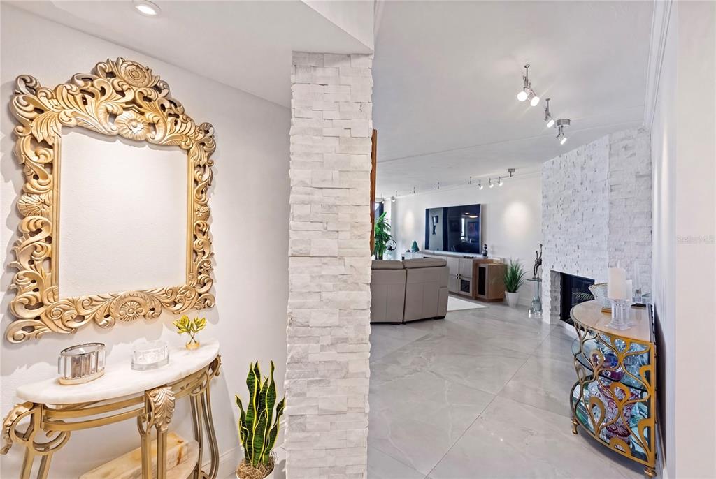 Property for sale at 1660 GULF BOULEVARD UNIT PH1, CLEARWATER BEACH, FL, 33767