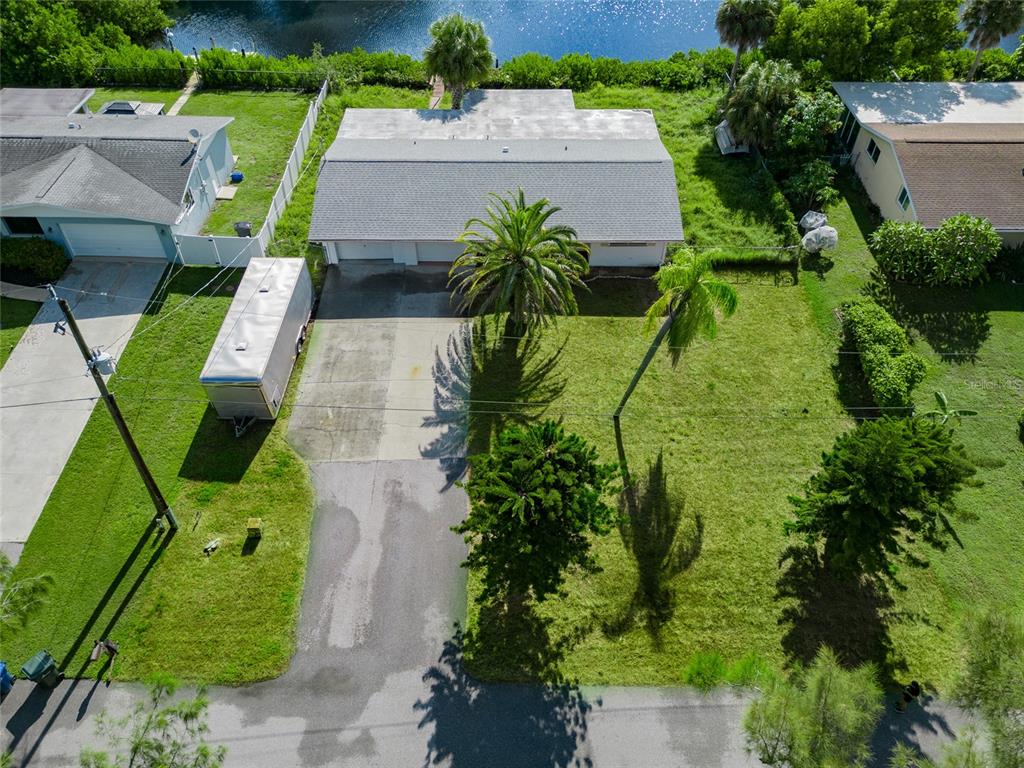 Property for sale at 605 BARNES PARKWAY, NOKOMIS, FL, 34275