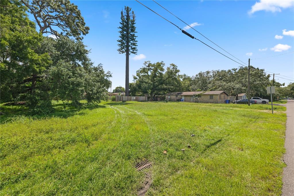 Property for sale at 13805 N 20TH STREET, TAMPA, FL, 33613