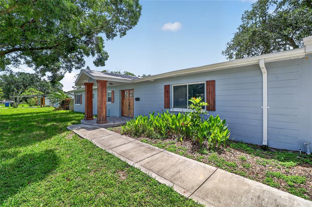 Property for sale at 120 81ST AVENUE NE, ST PETERSBURG, FL, 33702