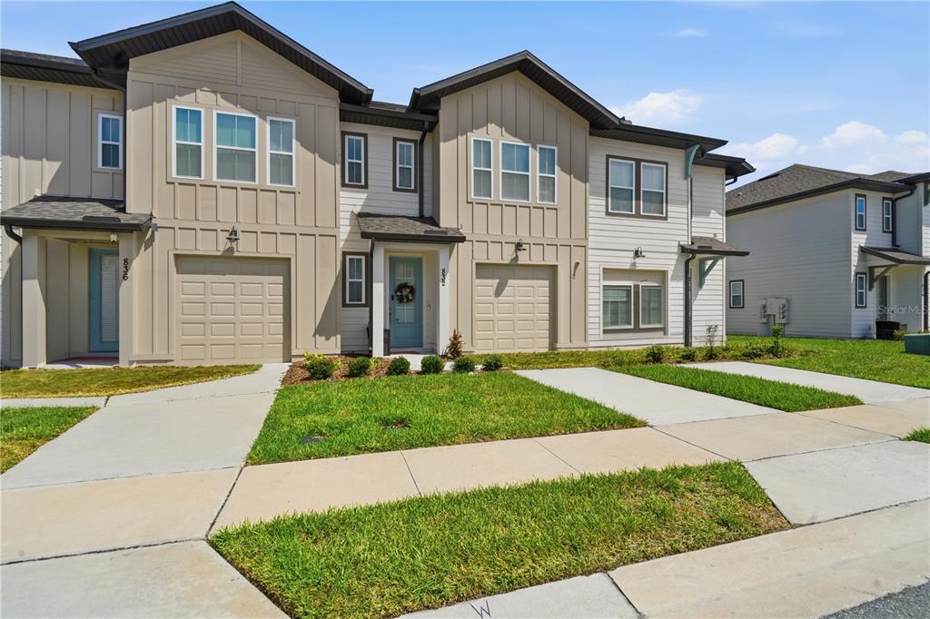 Property for sale at 832 LONGBOAT DRIVE, DAVENPORT, FL, 33896