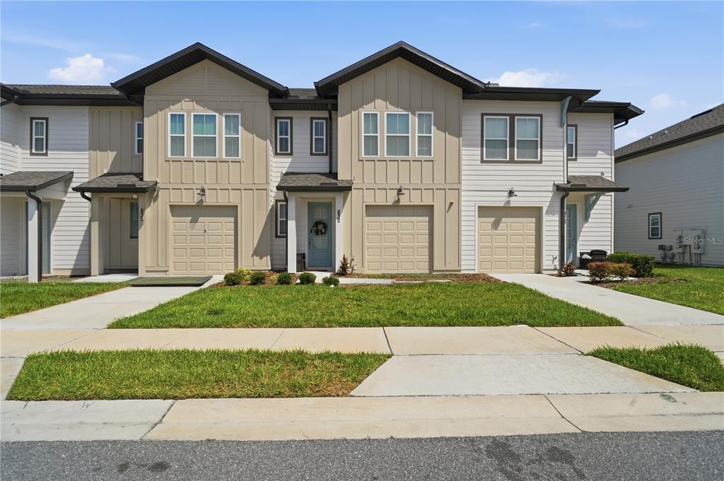 Property for sale at 832 LONGBOAT DRIVE, DAVENPORT, FL, 33896