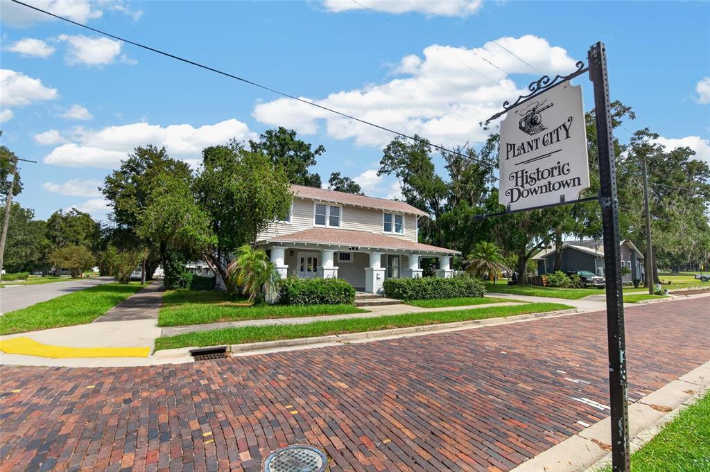Property for sale at 408 W HERRING STREET, PLANT CITY, FL, 33563