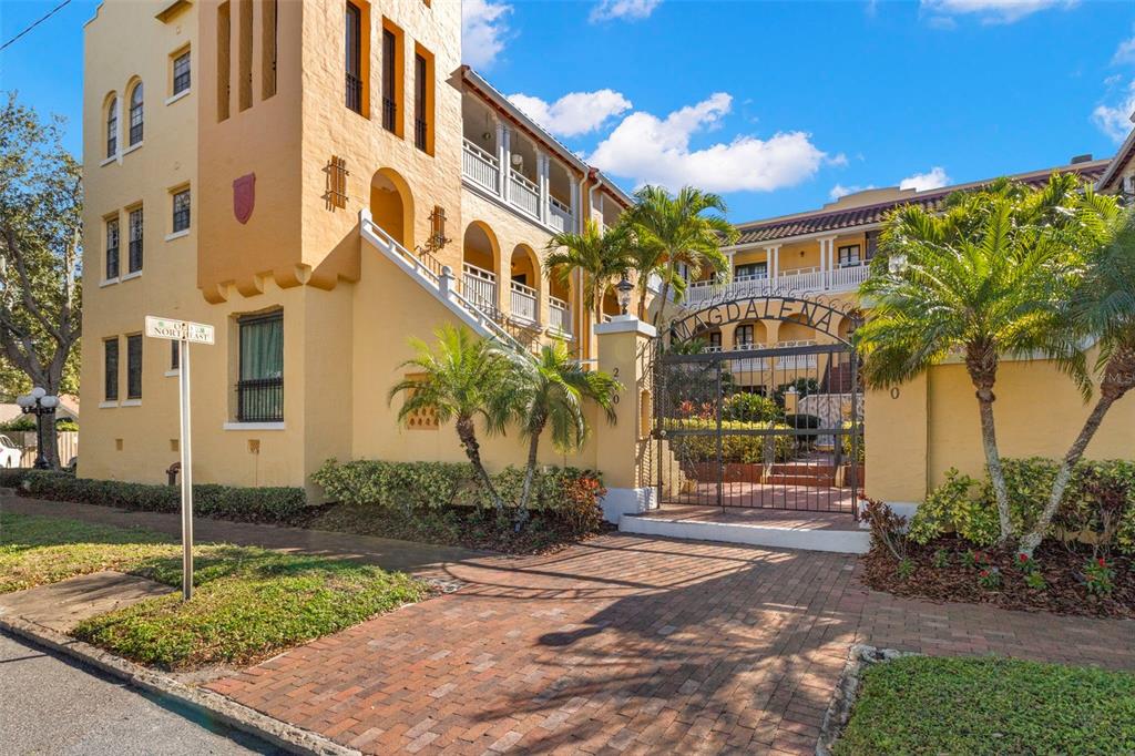 Property for sale at 210 22ND AVENUE NE UNIT 15, ST PETERSBURG, FL, 33704