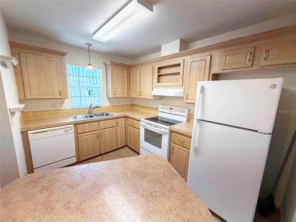 Property for sale at 1503 23RD AVENUE W, BRADENTON, FL, 34205