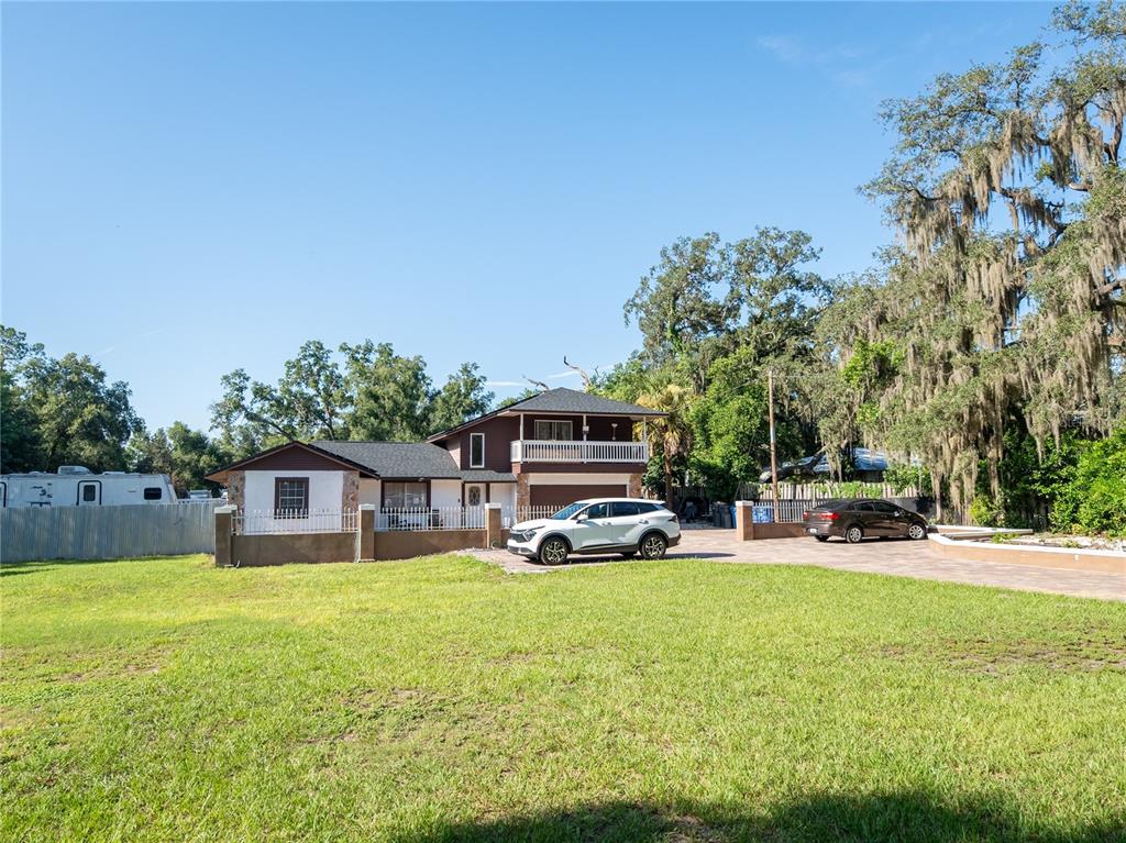 Property for sale at 9613 SIX MILE CREEK ROAD, TAMPA, FL, 33610