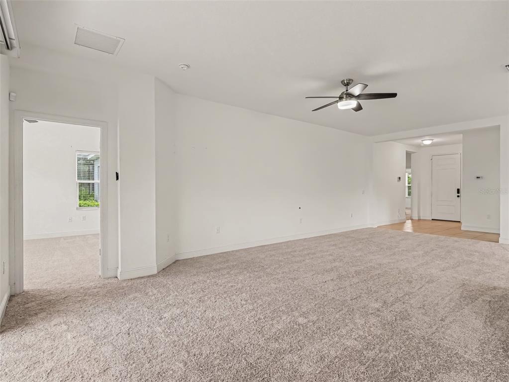 Property for sale at 7521 RIDGELAKE CIRCLE, BRADENTON, FL, 34203