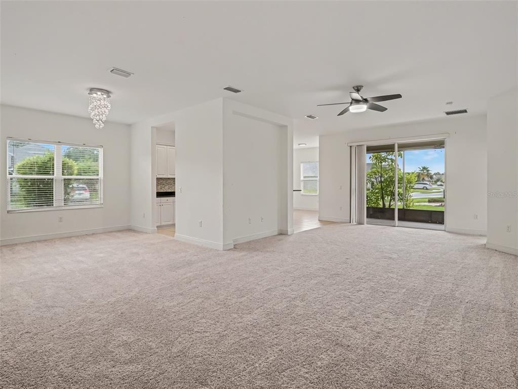 Property for sale at 7521 RIDGELAKE CIRCLE, BRADENTON, FL, 34203
