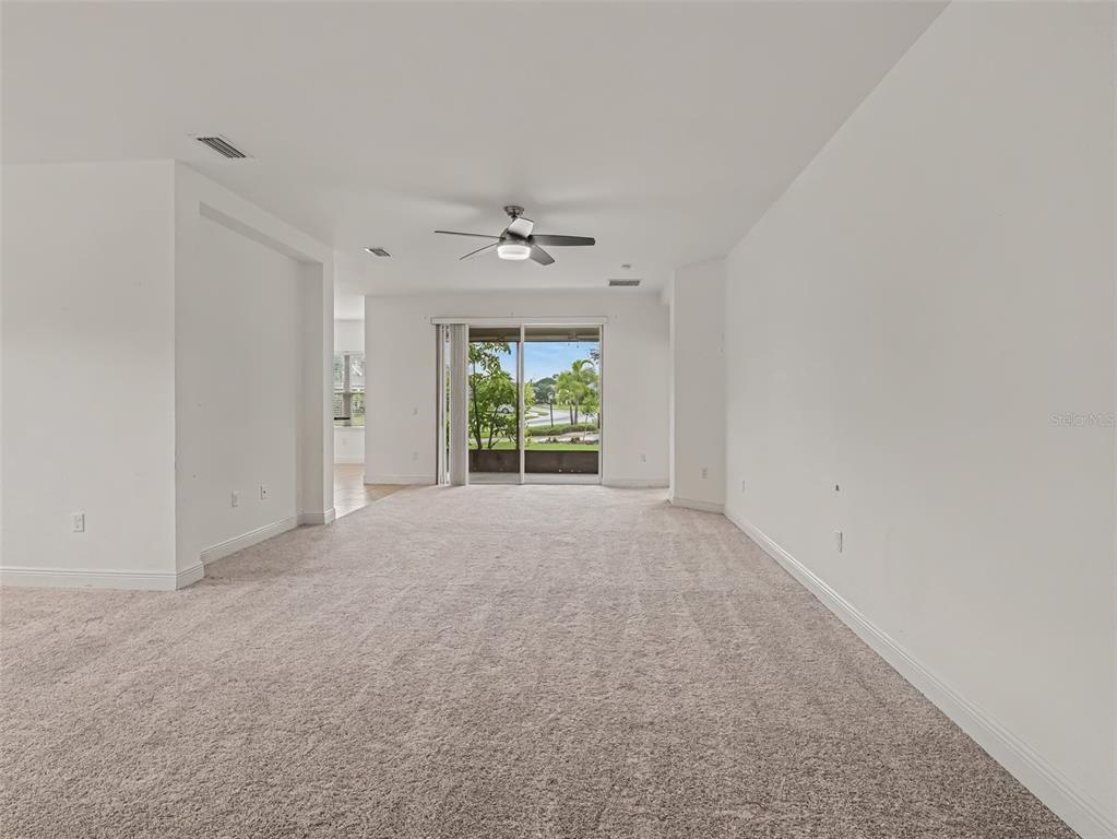 Property for sale at 7521 RIDGELAKE CIRCLE, BRADENTON, FL, 34203