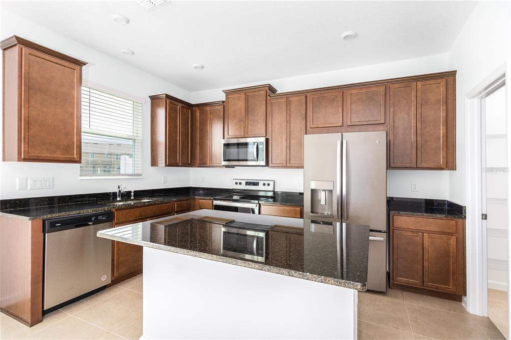 Property for sale at 987 SPRING PALMS LOOP, ORLANDO, FL, 32828