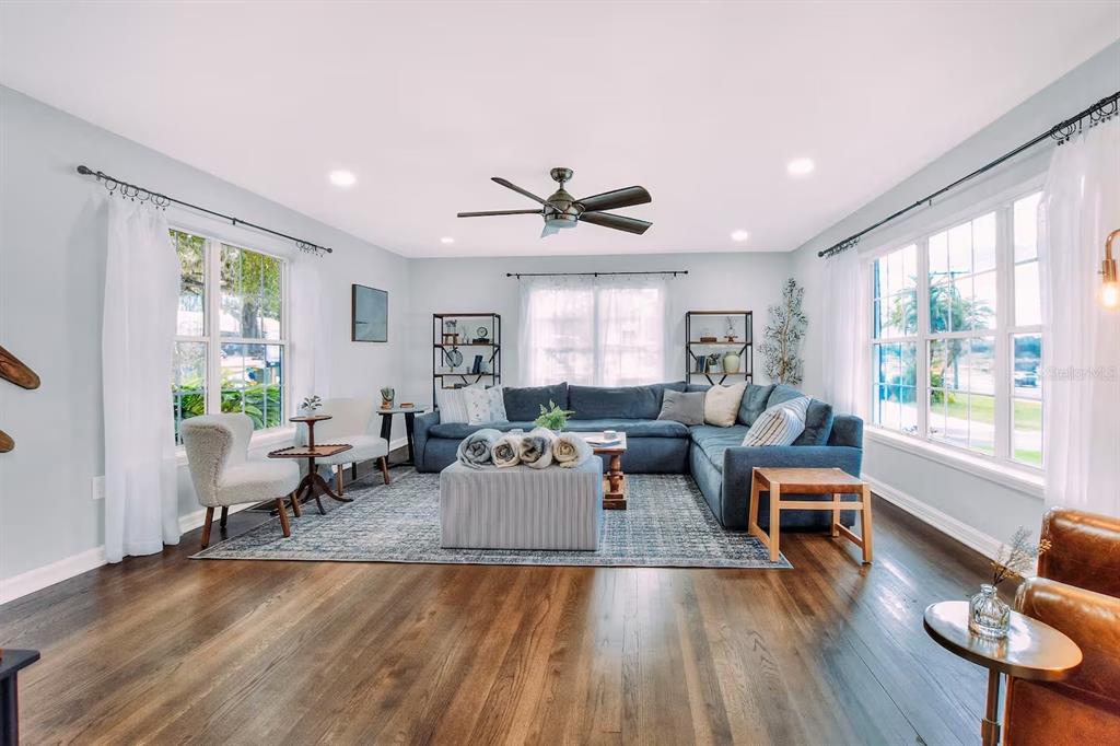 Property for sale at 1302 LAKE ELBERT DR SE, WINTER HAVEN, FL, 33880