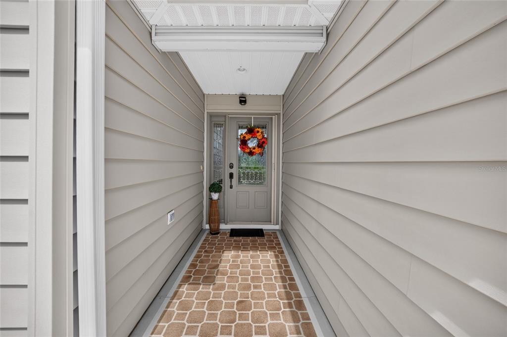 Property for sale at 1648 PENNECAMP DRIVE, THE VILLAGES, FL, 32162