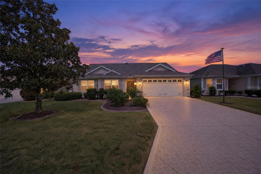 Property for sale at 1648 PENNECAMP DRIVE, THE VILLAGES, FL, 32162