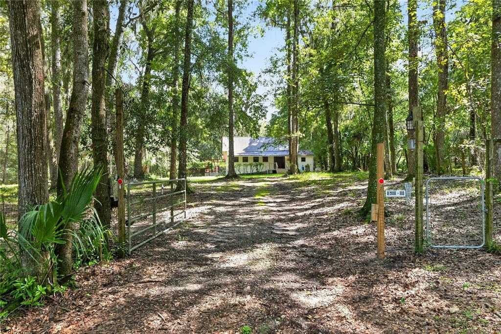 Property for sale at 9350 NW 230 STREET, MICANOPY, FL, 32667