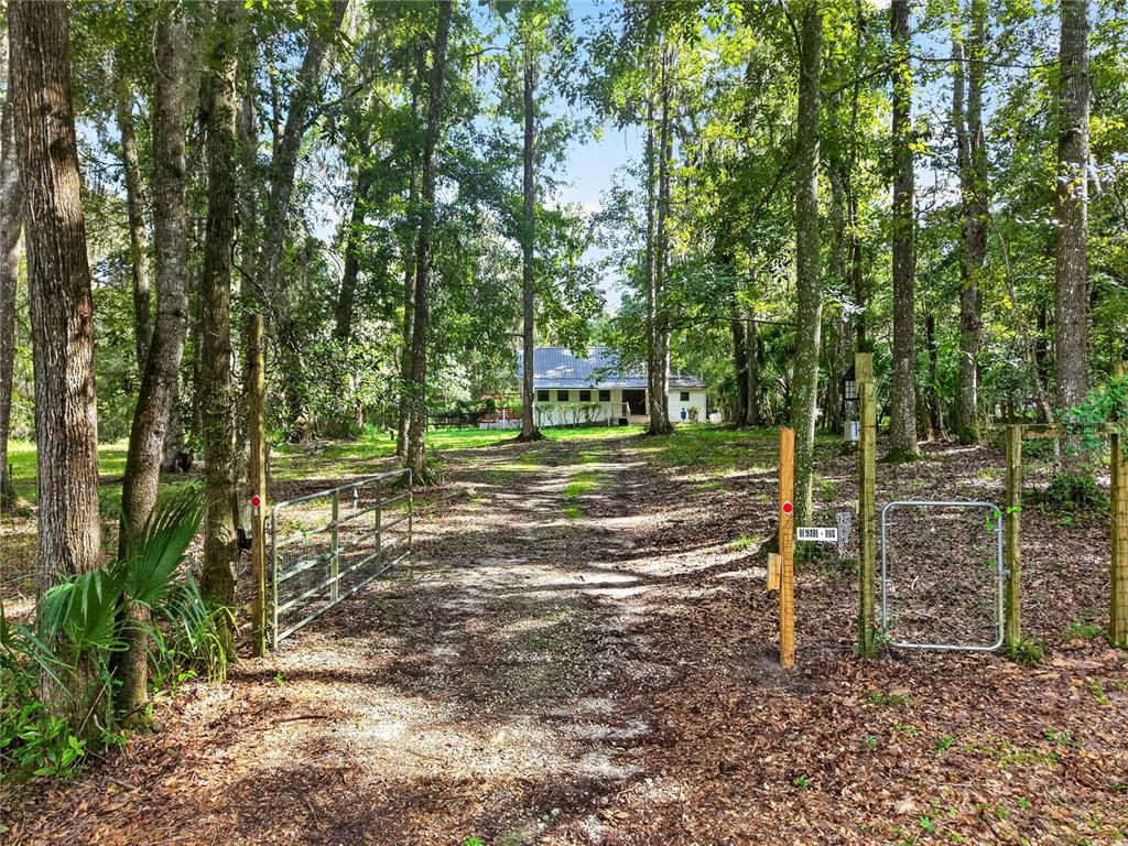 Property for sale at 9350 NW 230 STREET, MICANOPY, FL, 32667