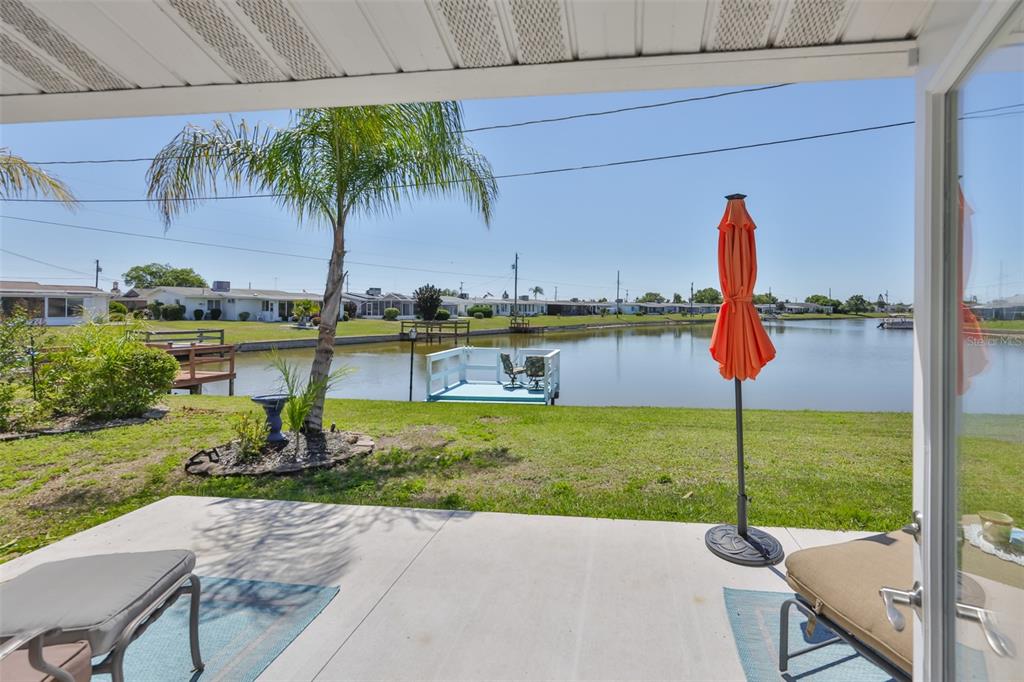 Lovely South Lake, Private Dock, Boatable, Maintenance Free, Sewer Pipes Lined, Lawn Irrigation Comes From the Lake