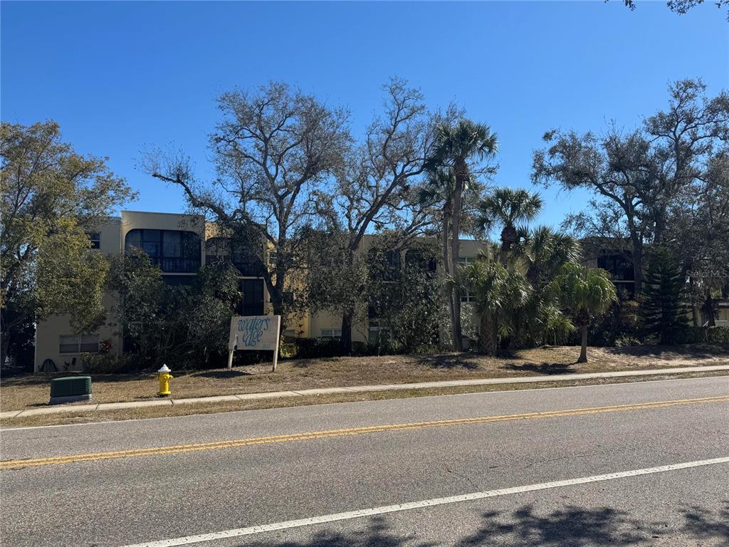 Property for sale at 11485 OAKHURST ROAD UNIT -211, LARGO, FL, 33774