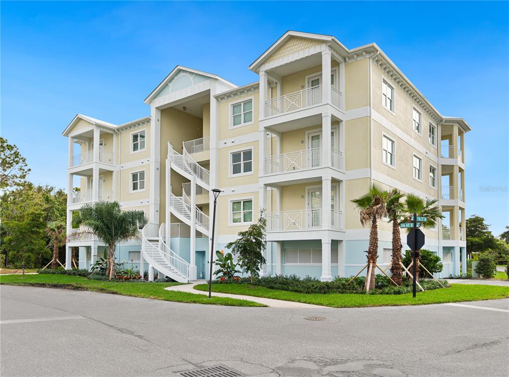 Property for sale at 7611 34TH AVENUE W UNIT 301, BRADENTON, FL, 34209