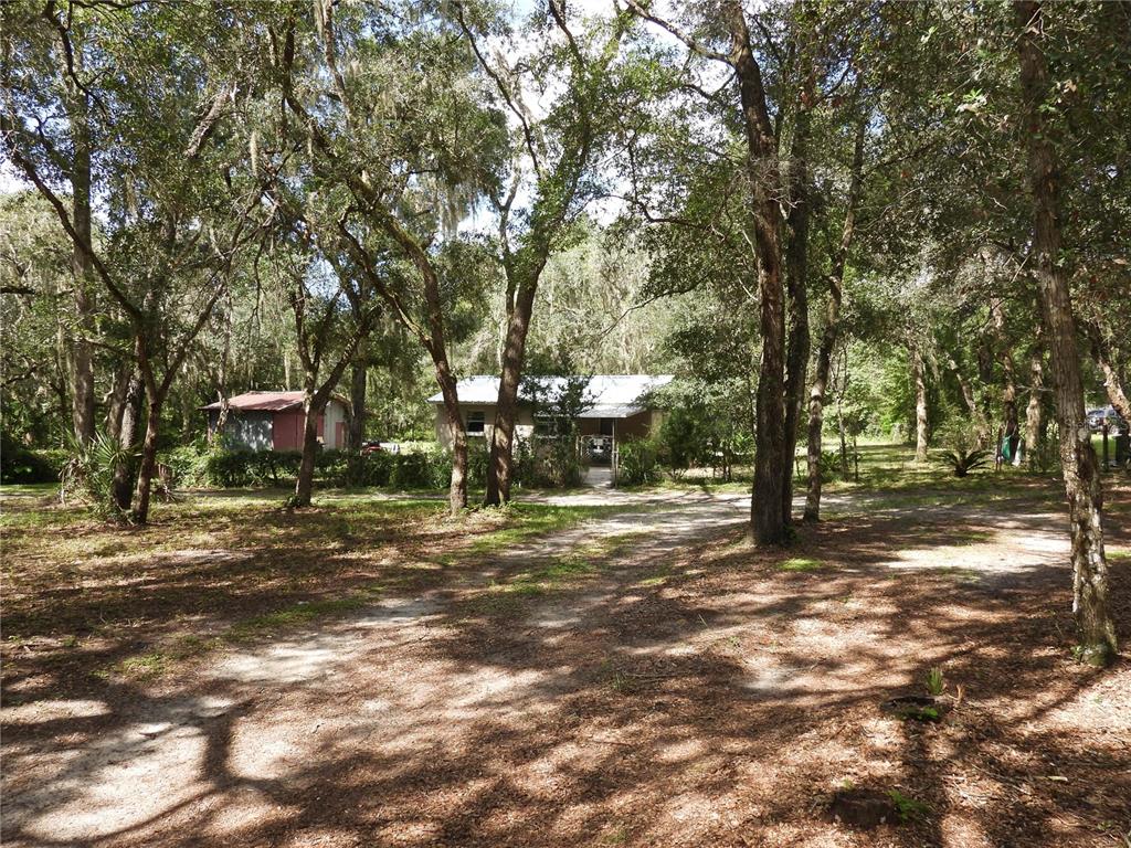 Circle Drive, house and equipment barn
