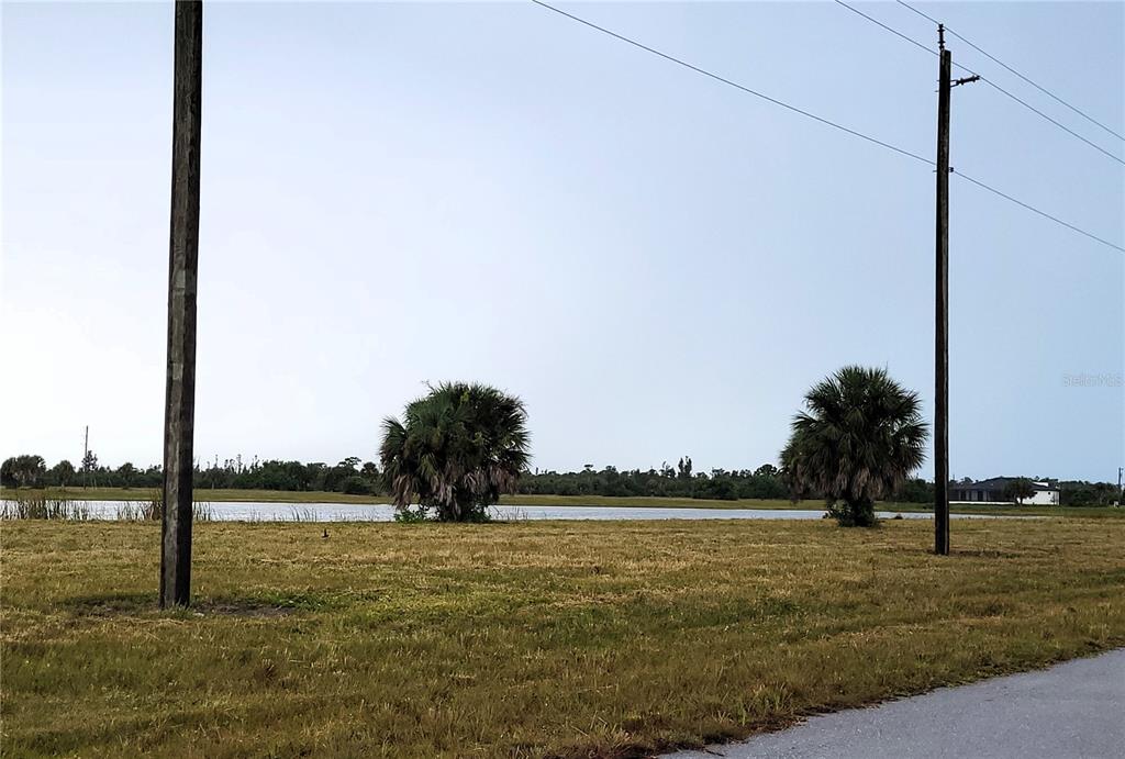 Property for sale at 76 WILLOW ROAD, PLACIDA, FL, 33946