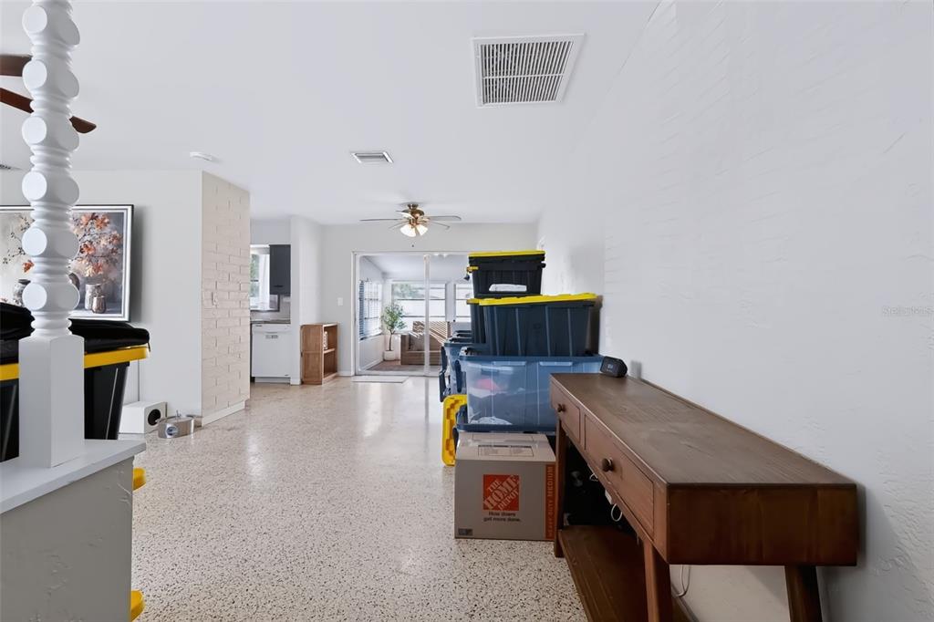 Property for sale at 11365 81ST AVENUE, SEMINOLE, FL, 33772