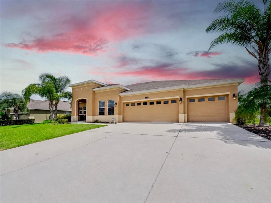 Property for sale at 428 PALASTRO AVENUE, AUBURNDALE, FL, 33823