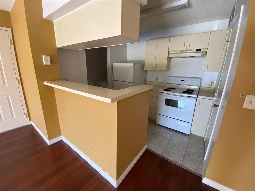 Property for sale at 320 FORESTWAY CIRCLE UNIT 307, ALTAMONTE SPRINGS, FL, 32701