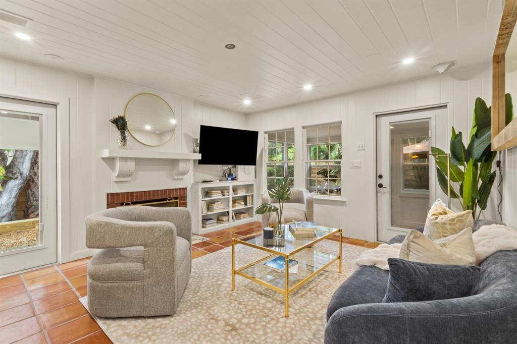 Property for sale at 760 LONGBOAT COURT, LONGBOAT KEY, FL, 34228