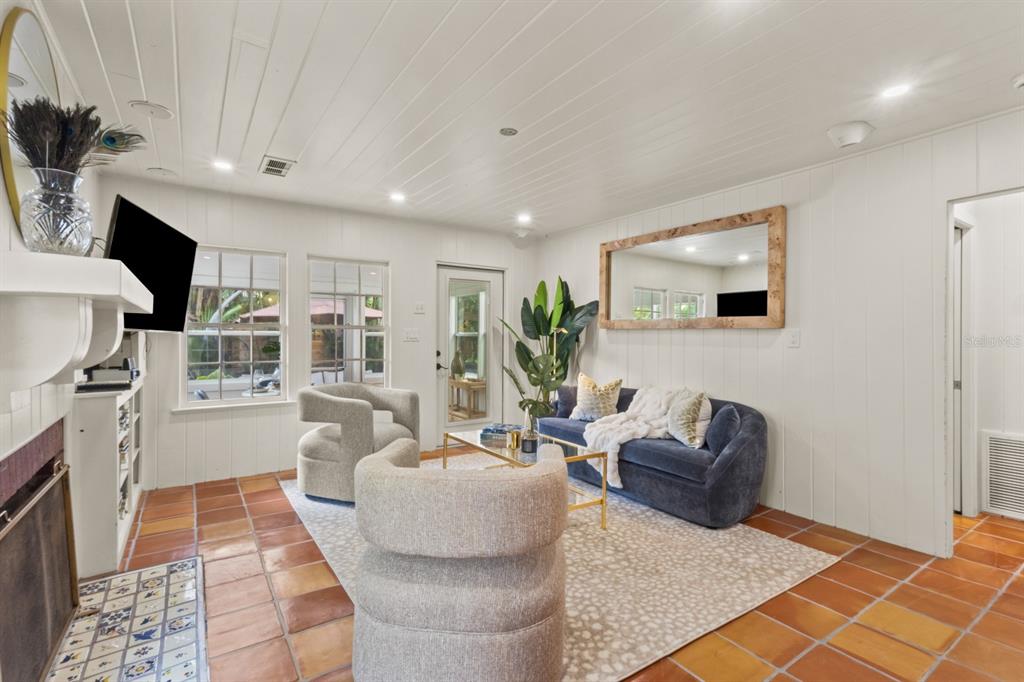 Property for sale at 760 LONGBOAT COURT, LONGBOAT KEY, FL, 34228